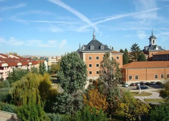 Alameda Del Tormes * 산타마리타데토르메스